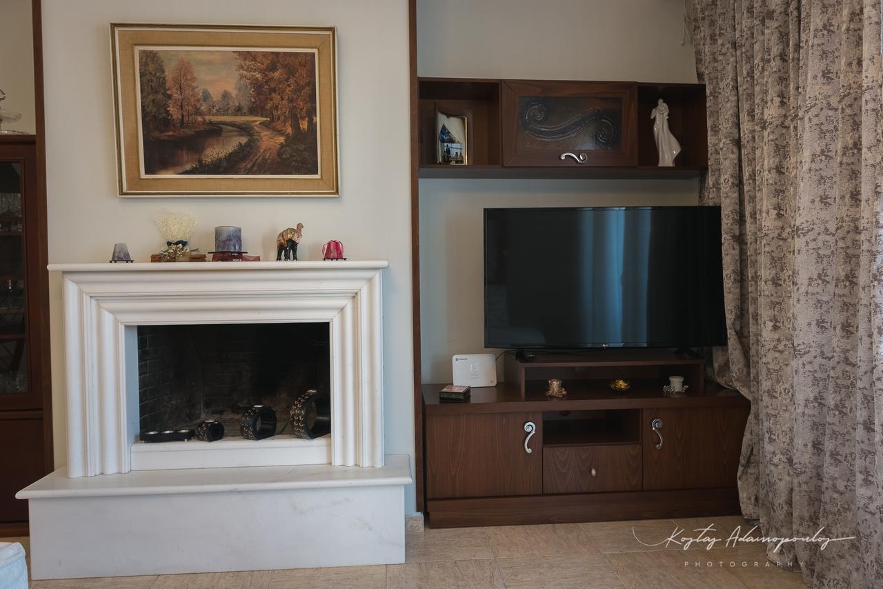 Athina Villa - Premier Sea PalaiónTsiflíkion Buitenkant foto